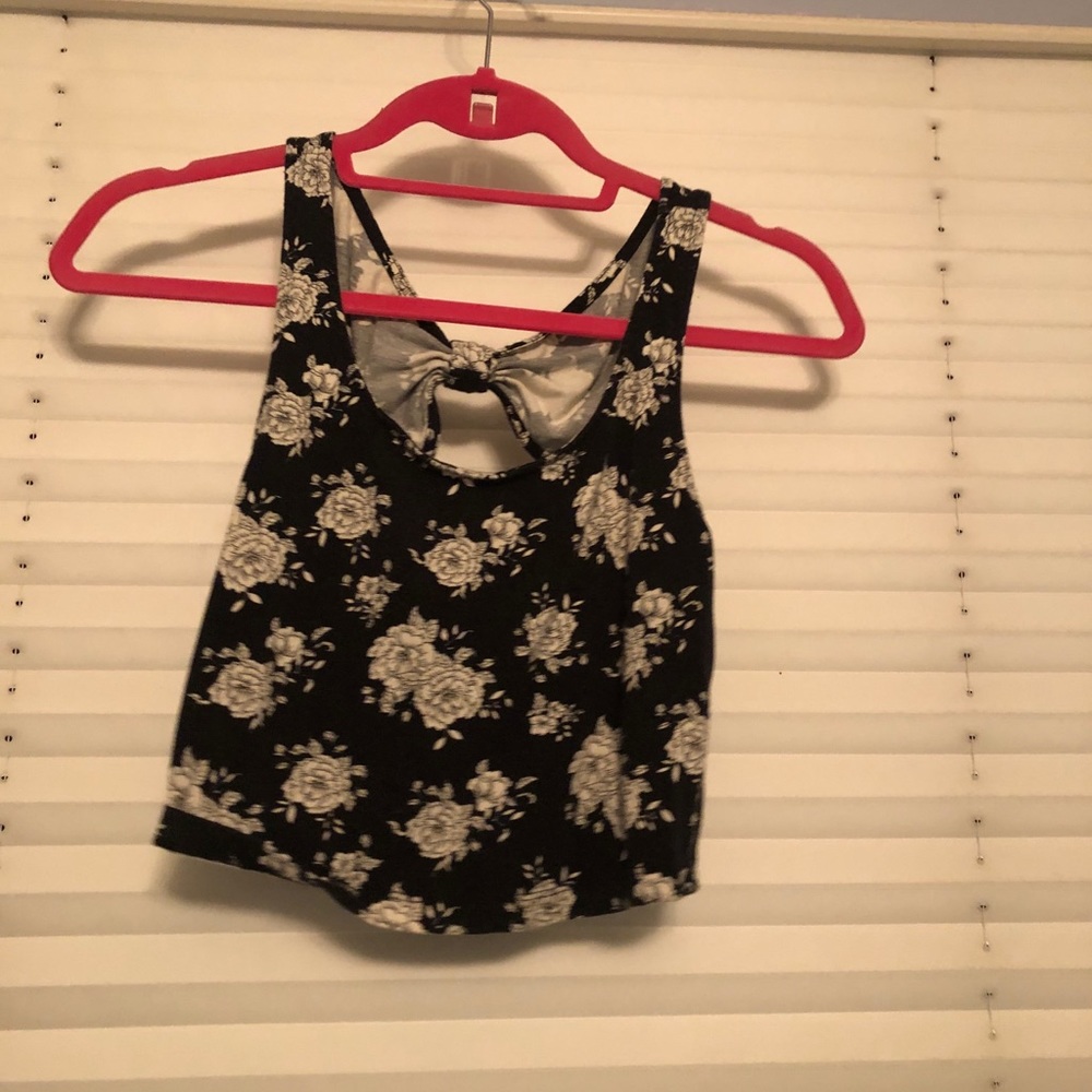 Floral cropped tank top - Picture 1 of 2